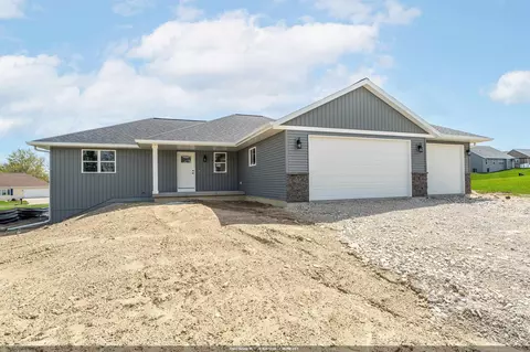 341 Leona Way, Oakfield, WI 53065