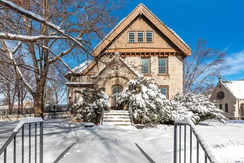 75 W Division St, Fond Du Lac, WI 54935