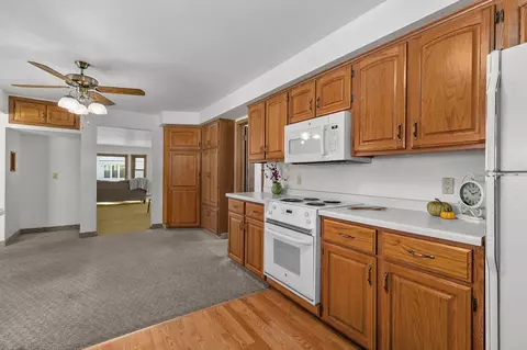 2019 N Birchwood Ave, Appleton, WI 54914 photo 5