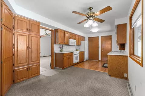 2019 N Birchwood Ave, Appleton, WI 54914 photo 3