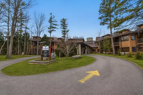 4920 N Landmark Cir #2208, Egg Harbor, WI 54209