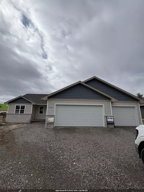 1007 Constellation Way, Marinette, WI 54143