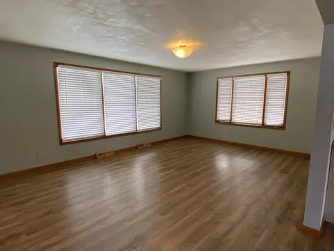 Living - n321 County Road N, Appleton, WI 54915 photo 1 of 3