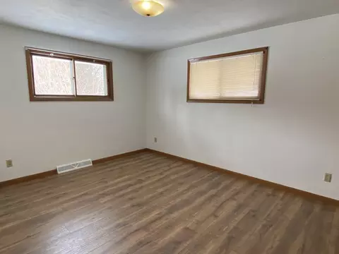 Bedroom - n321 County Road N, Appleton, WI 54915 photo 1 of 4