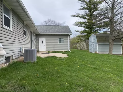 Exterior - w2689 Buchanan Road, Appleton, WI 54915 photo 3 of 6