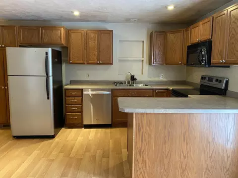 Kitchen - w2689 Buchanan Road, Appleton, WI 54915 photo 2 of 2