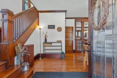 Entry Way - 409 N Meade St, Appleton, WI 54911 photo 1 of 3