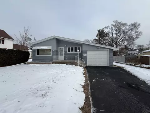 2310 18th St, Menominee, MI 49858