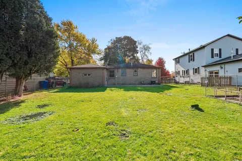 Exterior - 508 E Coolidge Ave, Appleton, WI 54915 photo 17 of 22