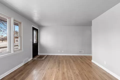 Living - 508 E Coolidge Ave, Appleton, WI 54915 photo 2 of 5