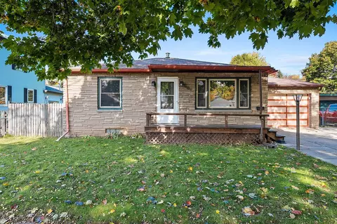 Exterior - 508 E Coolidge Ave, Appleton, WI 54915 photo 2 of 22
