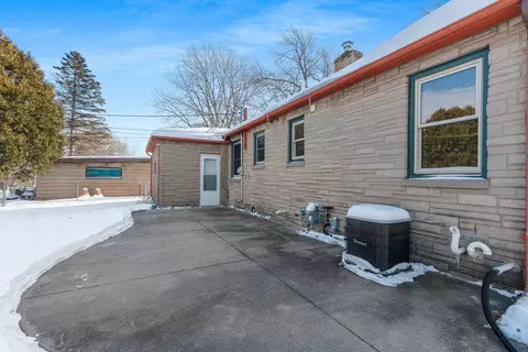 Exterior - 508 E Coolidge Ave, Appleton, WI 54915 photo 5 of 22