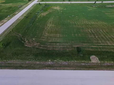 stillwater drive, Fond Du Lac, WI 54937