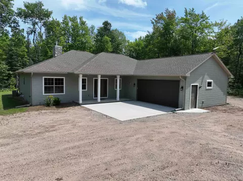 w7239 Kodiak Drive, Pembine, WI 54156