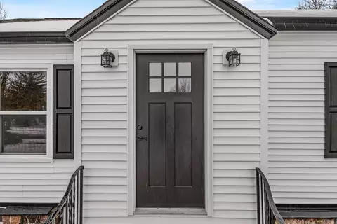 938 Som St, Ripon, WI 54971 photo 2