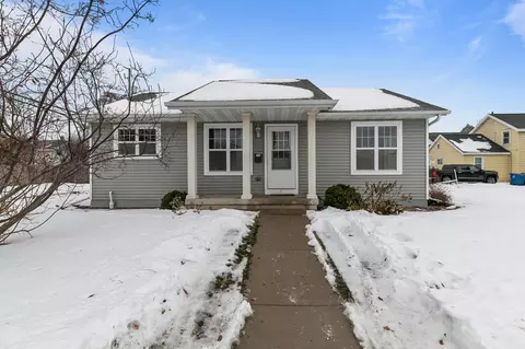 112 Broad St, Oshkosh, WI 54901