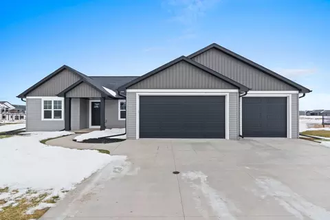 3400 Beckett Ln, Kaukauna, WI 54130