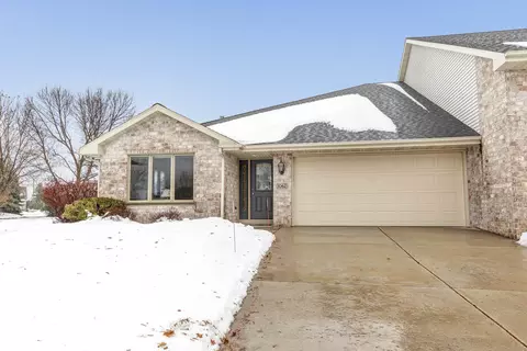1062 Coronado Ct, Oneida, WI 54155