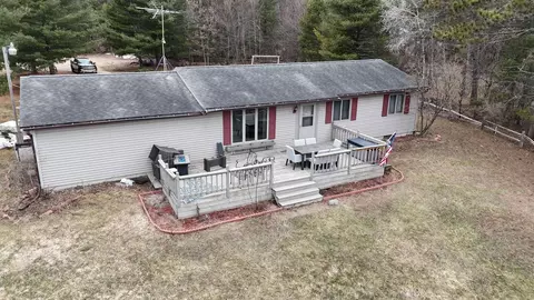 n1240 Otter Ponds Lane, Keshena, WI 54135