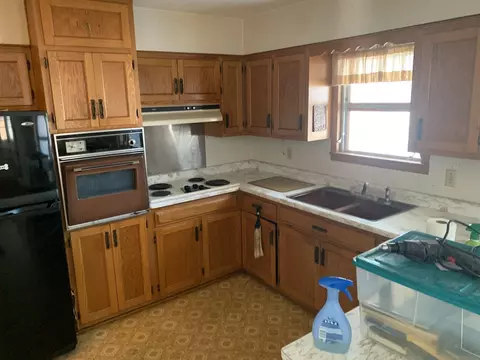 Kitchen - w4104 County Road K, Montello, WI 53949 photo 1 of 4