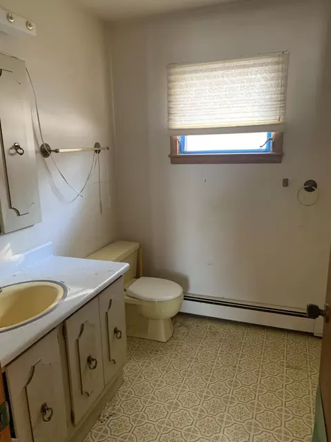 Bath - w4104 County Road K, Montello, WI 53949 photo 1 of 2