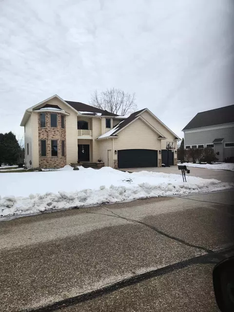 231 Bosworth Ln, Neenah, WI 54956
