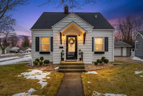 1402 Dodge St, Kewaunee, WI 54216