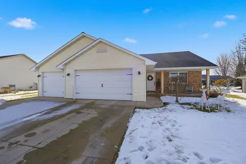 2023 Meadowview St, Kaukauna, WI 54130