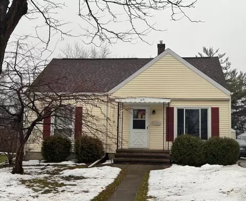 613 Warsaw St, Menasha, WI 54952