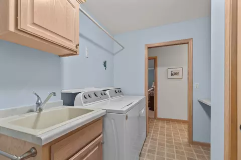 Other - 3034 E Fallcreek Ln, Appleton, WI 54913 photo 3 of 10