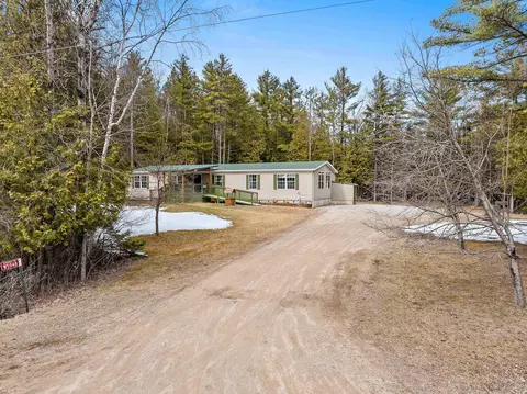 W5948 Evergreen Lane, Menominee, MI 49858
