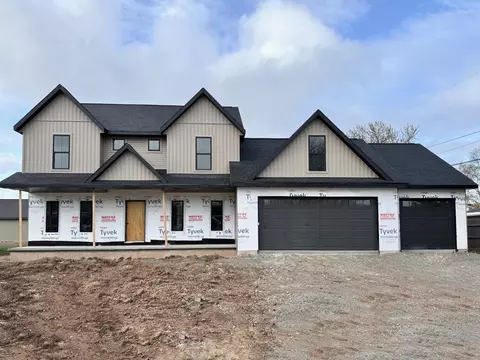 409 Jerelyn Ct, Combined Locks, WI 54113