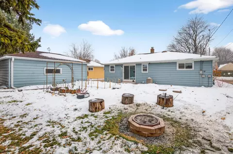 Exterior - 1224 E Marquette St, Appleton, WI 54911 photo 6 of 9
