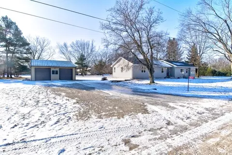 W6157 Number .2 Lane, Menominee, MI 49858
