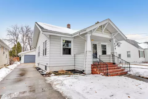 660 Fairview Ave, De Pere, WI 54115