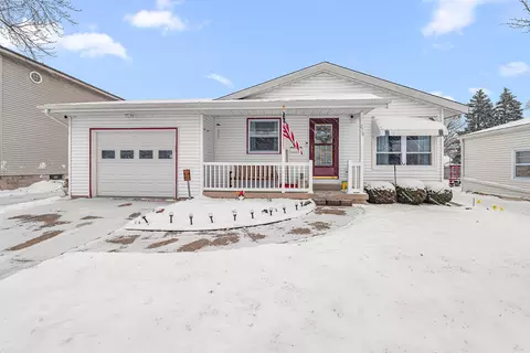279 Bischoff St, Fond Du Lac, WI 54935