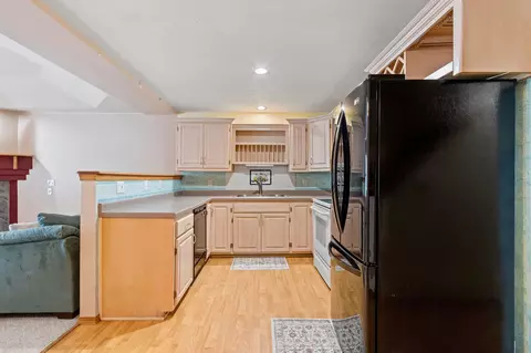 Kitchen - 2575 Telluride Trl #E, Howard, WI 54313 photo 1 of 2