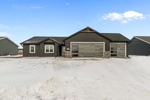 W5626 Tonys Way, Appleton, WI 54915