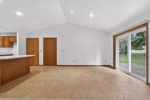 Living - 2918 N Appleton St, Appleton, WI 54911 photo 1 of 7