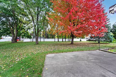 Exterior - 2918 N Appleton St, Appleton, WI 54911 photo 12 of 16