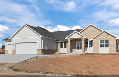 266 E Sweetwater Way, Appleton, WI 54913