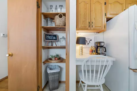 Kitchen - 107 Ramlen Ct, Appleton, WI 54915 photo 4 of 4