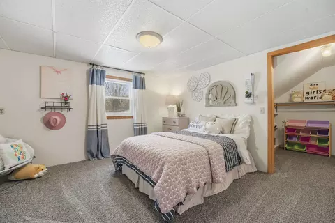 Bedroom - 107 Ramlen Ct, Appleton, WI 54915 photo 4 of 5