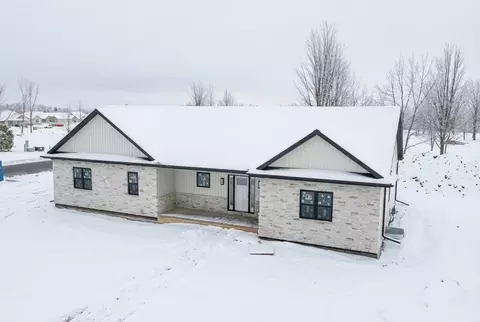 3705 Edwina Dr, De Pere, WI 54115