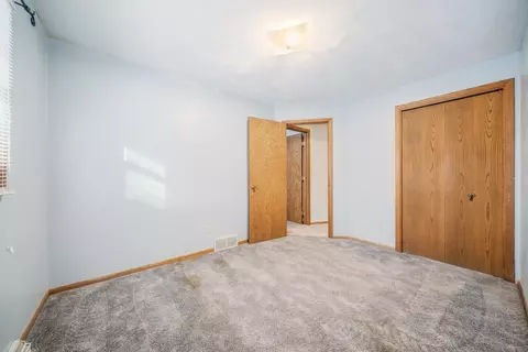 Bedroom - 3531 W Sunnyview Rd, Appleton, WI 54914 photo 4 of 4