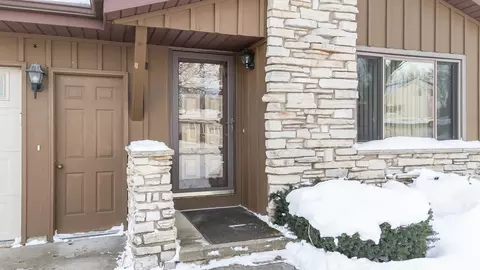 Exterior - 3531 W Sunnyview Rd, Appleton, WI 54914 photo 2 of 4