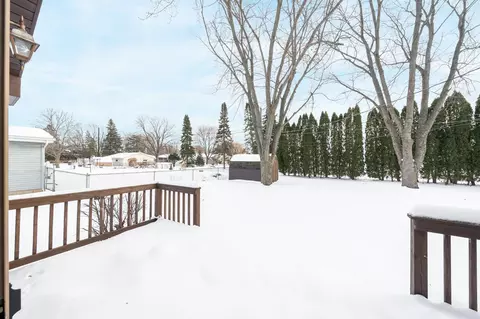 Exterior - 3531 W Sunnyview Rd, Appleton, WI 54914 photo 3 of 4