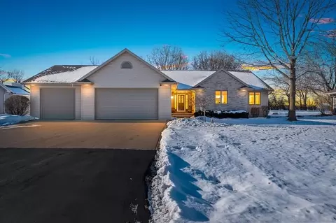 1604 Nelson Ct, Neenah, WI 54956