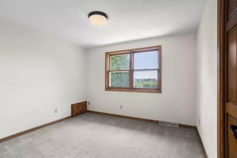2421 W Twin Willows Dr, Appleton, WI 54914 photo 23