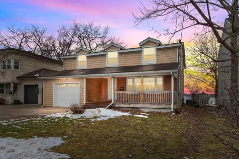 752 Lakecrest Dr, Menasha, WI 54952
